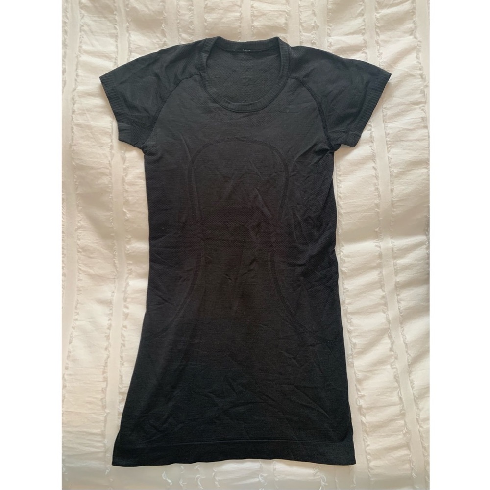 Lululemon Black Swiftly Tech Short Sleeve Shirt